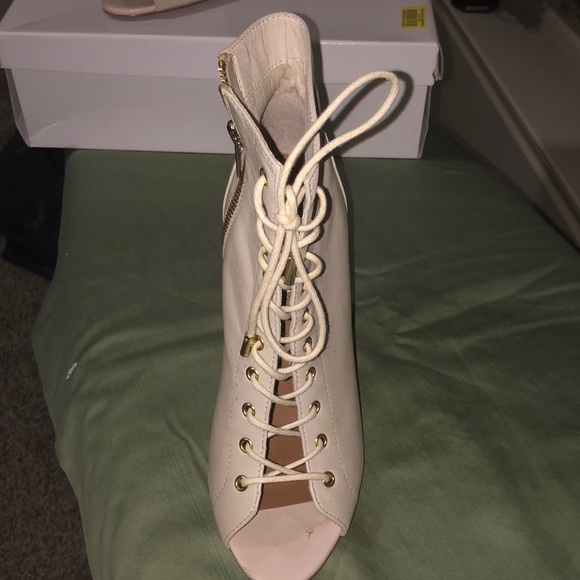 Steve Madden booties - Picture 5 of 7